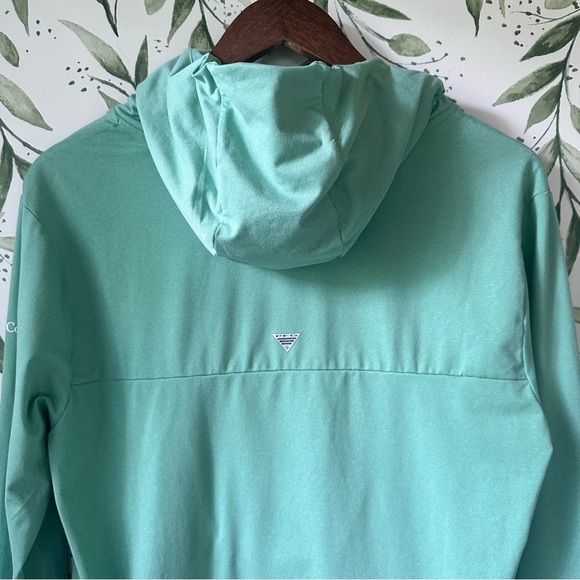 Columbia PFG Hooded Long Sleeve Shirt. Small. Green. - Picture 4 of 11